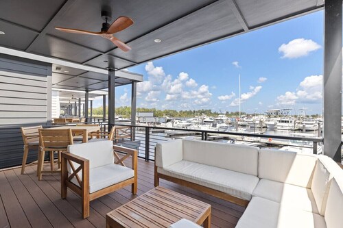 Harmony @ The Cove Riverwalk Villas