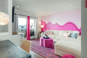 Smart TV, offices