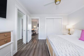 2 bedrooms, desk, iron/ironing board, free WiFi