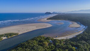 Beach - Suíte Privativa Próxima ao Sesc Bertioga 1 (Maitinga Bertioga)
