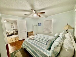 2 habitaciones, tabla de planchar con plancha y wifi gratis 