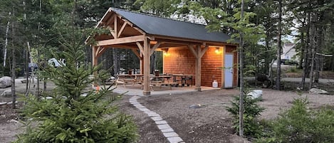 Ulkoruokailutilat