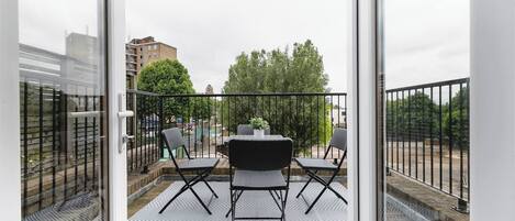Apartment, 3 Bedrooms | Balcony