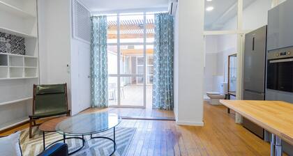 The Vella Apartment by Florit Flats