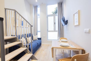 Interior - The Mediterraneo Apartment 03 by Florit Flats (Valencia)