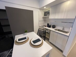 Apartment, 1 Bedroom, Accessible, Smoking | Private kitchen - Modern & Cozy Studio in San Telmo With Exclusive Service no 1 (Buenos Aires)