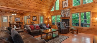 Night Owl Lodge | Pet-Friendly Log Cabin with Game Room!