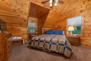 5 室のベッドルーム、アイロン / アイロン台、WiFi (無料)、ベッドシーツ