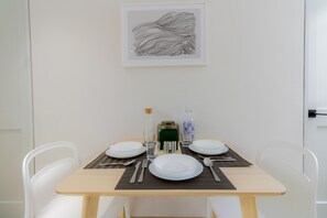 Departamento Premium, Terraza | Comedor