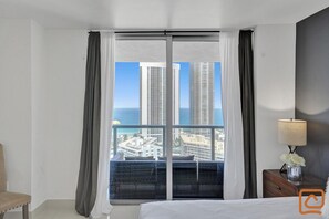 4 多间卧室、熨斗/熨衣板、旅行婴儿床、WiFi