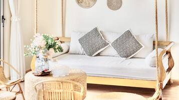 Apartamento, 3 quartos | Roupas de cama antialérgicas, frigobar, individualmente decorados