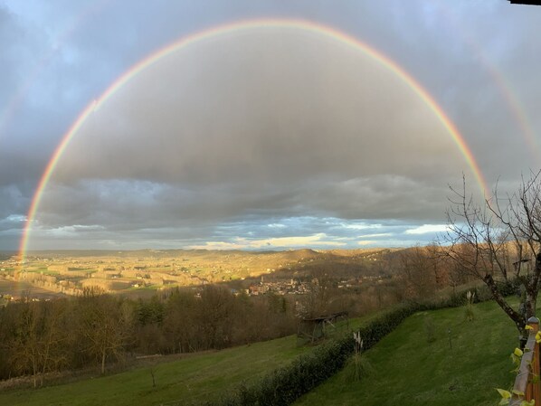 A landscape with a rainbow arching over a rural area. - Bellavista by Interhome (Acqui Terme)