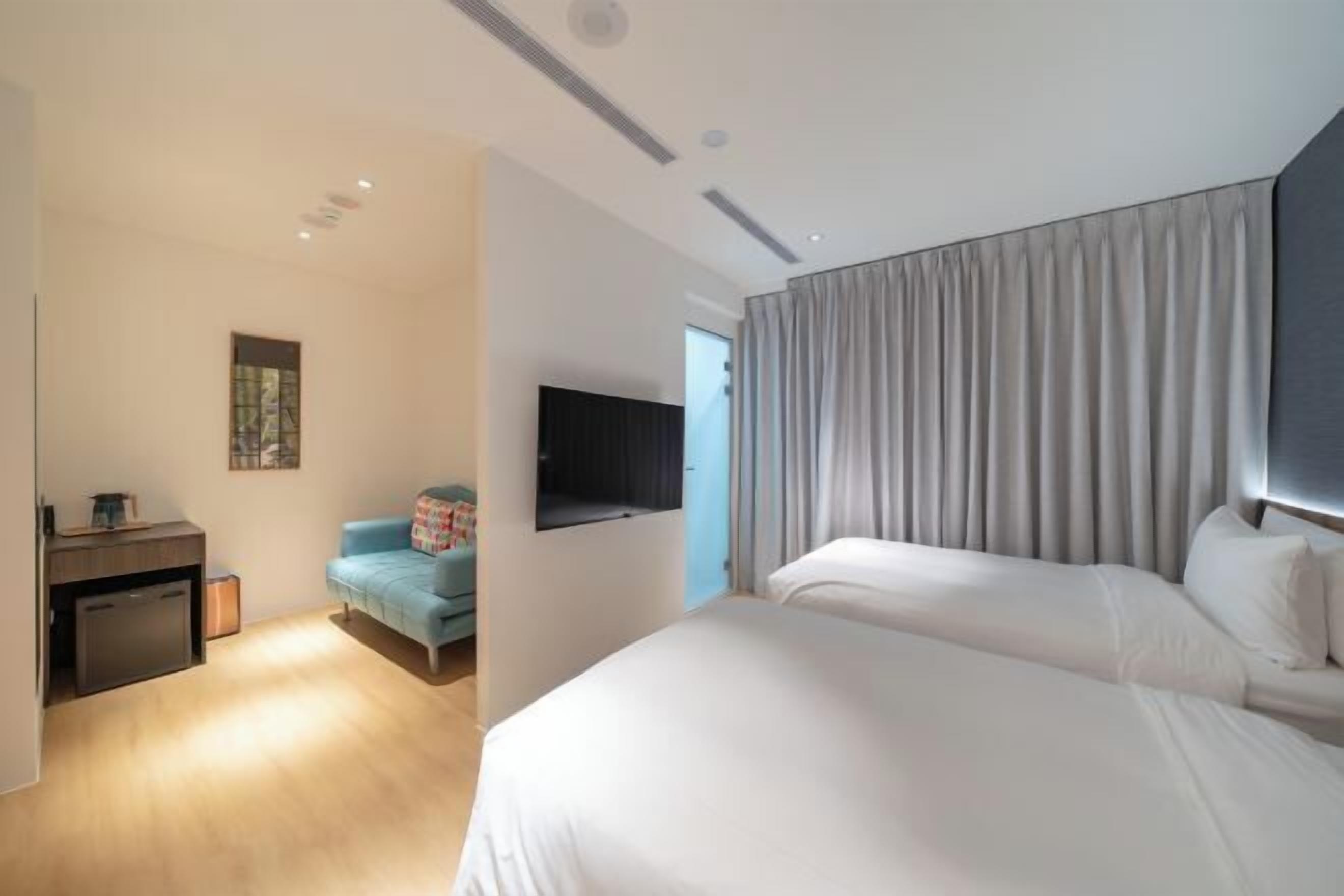 تجهيزات عازلة للصوت وواي فاي مجانًا