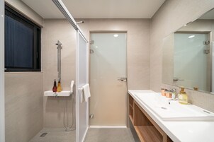 Standard Twin | Bathroom | Hair dryer