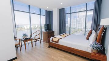 Deluxe Room, 2 Queen Beds, Bay View | Premium bedding, memory foam beds, minibar, desk