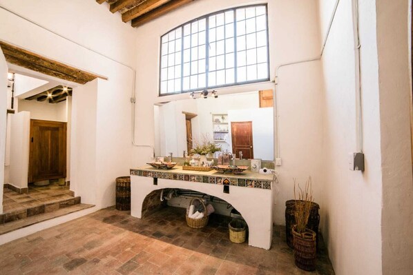 Bathroom - Casa las Fuentes  (Guanajuato)