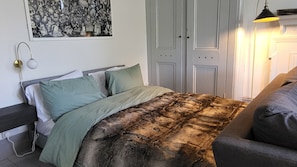 1 quarto, ferros/tábuas de passar roupa, Wi-Fi, roupa de cama