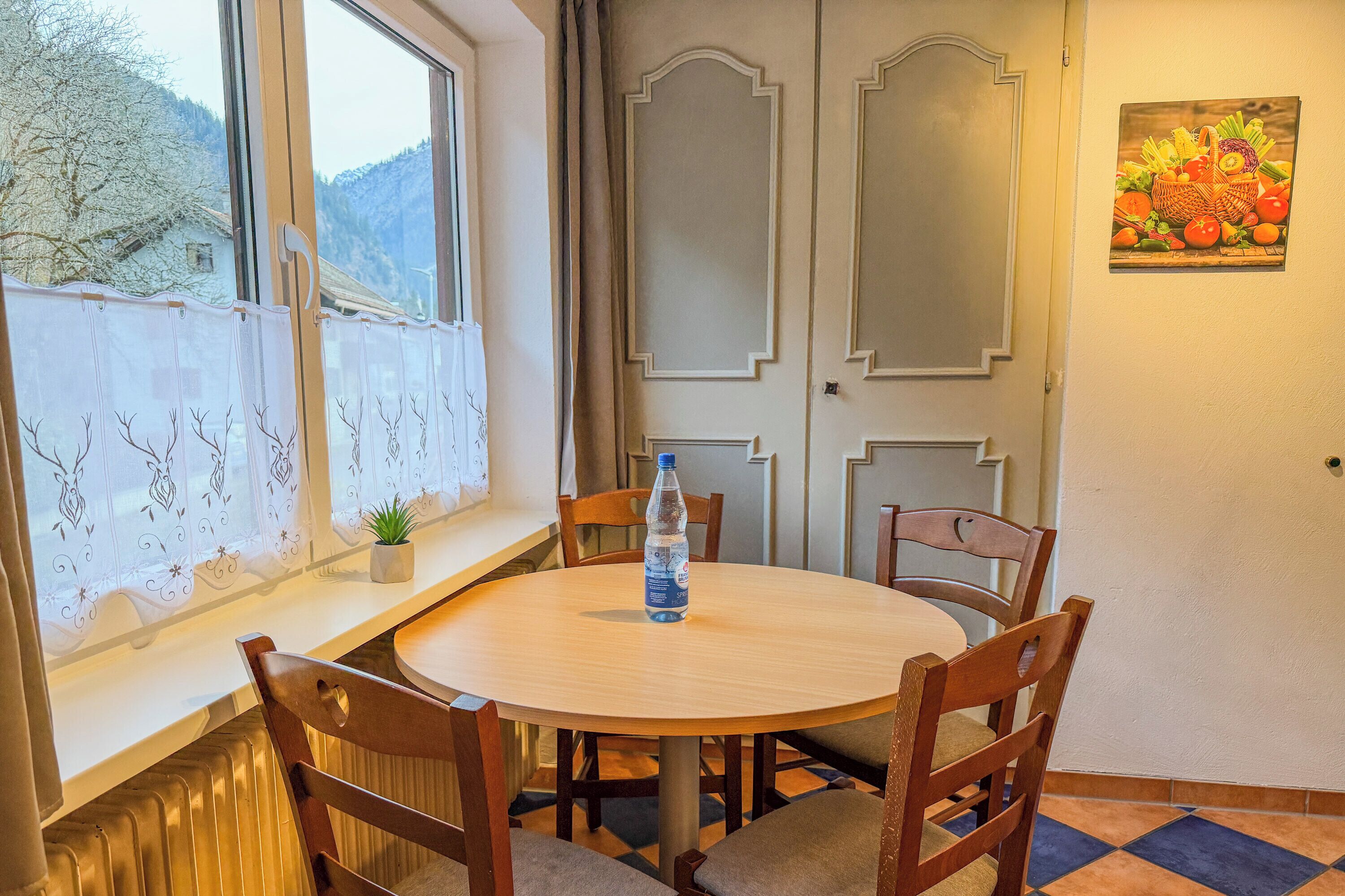 Panoramic Condo, Balcony, Mountain View | In-room dining