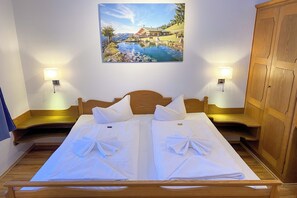 Familjelägenhet - 2 sovrum - uteplats - trädgård | Sängtillbehör av högsta kvalitet och bäddmadrasser