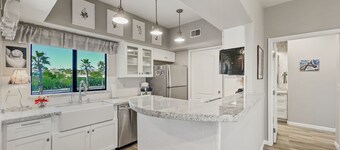 Fountain Hills One Bedroom.  Views and Heated Pool and Spa.