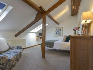 Cottage | 3 bedrooms, individually decorated, individually furnished, free WiFi