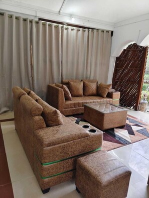 Reception - Ashoka Jungle Resort (Manpur)