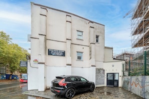 Apartment, 2 Bedrooms | Exterior