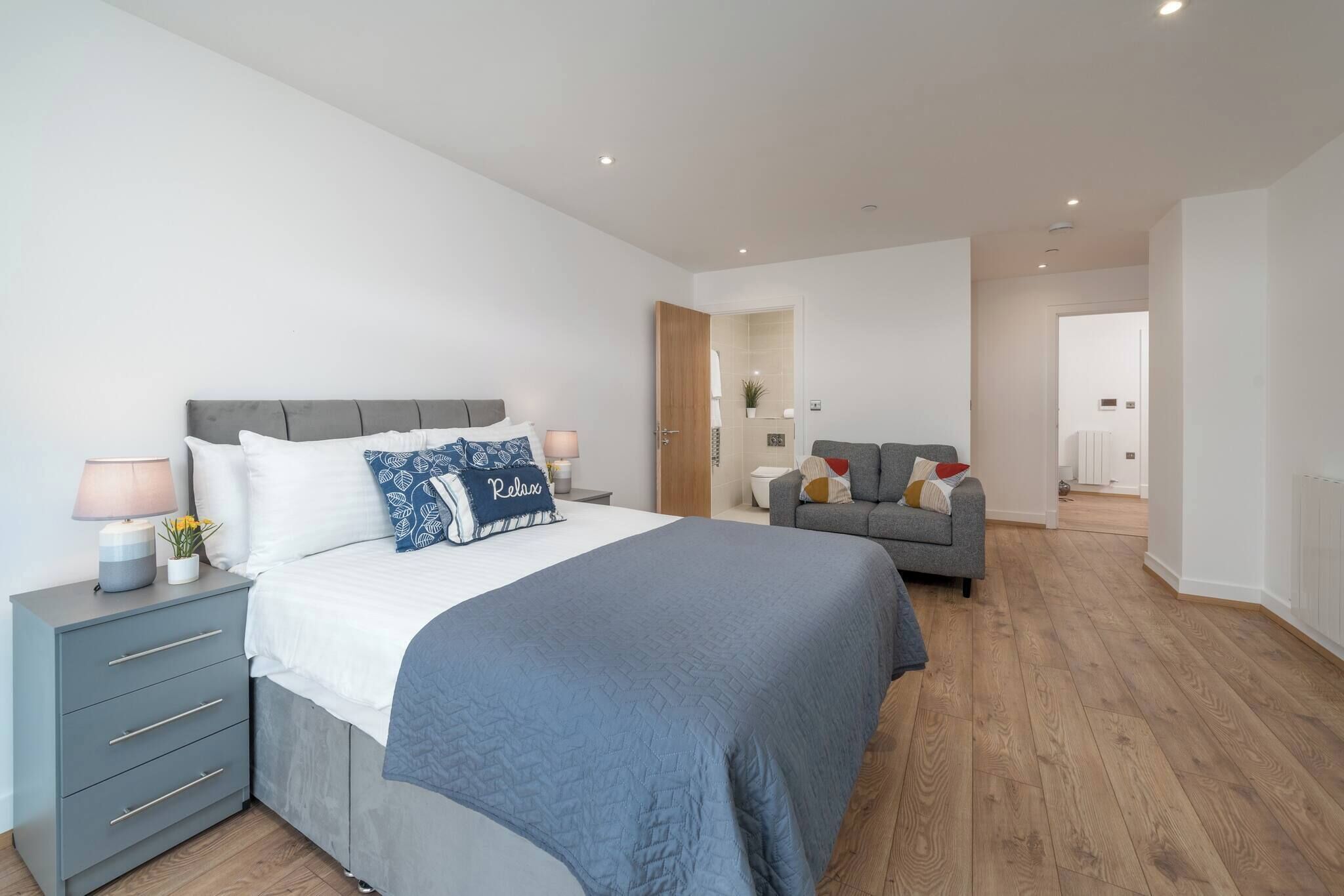 2 bedrooms