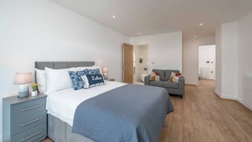 2 bedrooms