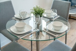 Leilighet, 2 soverom | Spiseområde