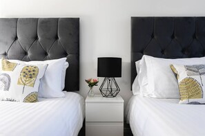 Apartment, 4 Bedrooms | 4 bedrooms