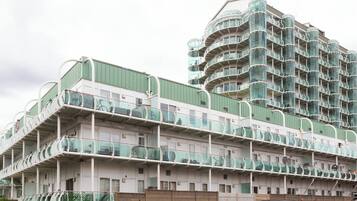 Apartment, 1 Bedroom | Front of property