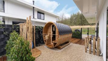 Enceinte de lâhĂ©bergement