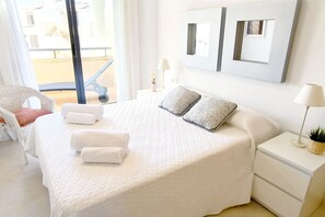 2 slaapkamers, een strijkplank/strijkijzer, wifi, beddengoed