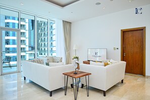 Premium Apartment | Living area - Premium 3BR Partial Sea View OCEANA (Dubai)