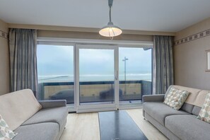 Smart TV - Cozy and spacious apartment on the 1st floor (Middelkerke)