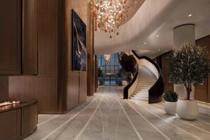 Reception - The St. Regis Belgrade (Belgrade)
