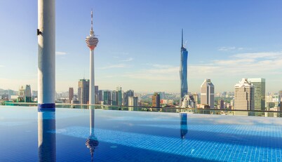 The Luxe & The Colony, KLCC