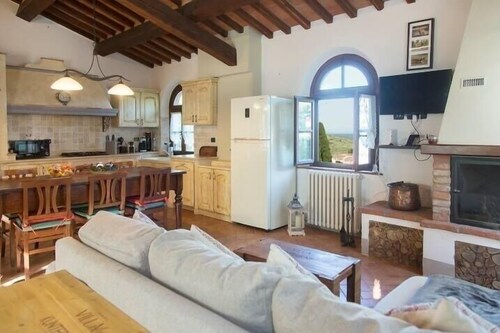 Rustikale Villa mit Privat Pool in Buti, Toscana. Haustierfreundlich