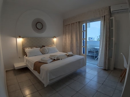 Triple Room (Room 43) | Individually decorated, individually furnished, free WiFi