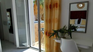 Rom – design (Room 16)
