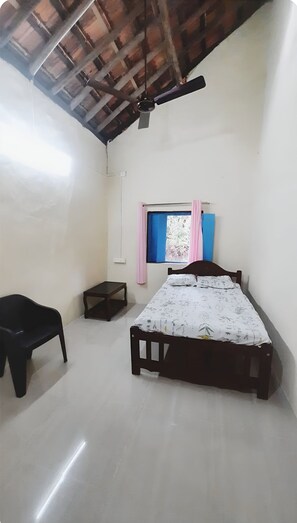 3 chambres, Wi-Fi gratuit, draps fournis