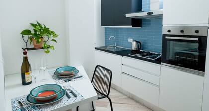 Twins 1 Quiet Home Terracina Apartments