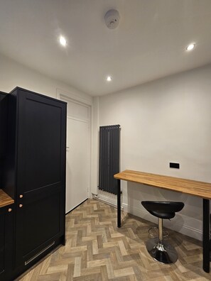 Interior - Cosy Full House In Central Ossett, Next To M1 (Ossett)