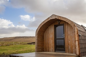 1 bedroom, individually decorated, individually furnished, free WiFi - Heisgeir (Isle of North Uist)