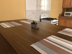 Fridge, microwave, oven, stovetop - Curepe Apartment (Tunapuna/Piarco Regional Corporation)