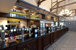 Bar (on property) - Golden Hope By JD Wetherspoon (Sittingbourne)