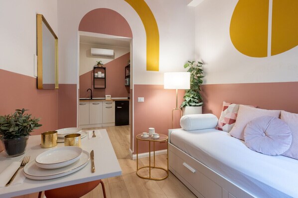 1 slaapkamer, een bureau, een strijkplank/strijkijzer, gratis wifi