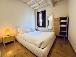 2 camere, ferro/asse da stiro, Wi-Fi gratuito, lenzuola