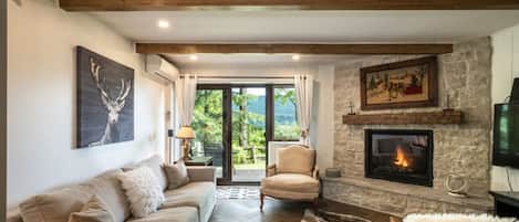 TV connectée, cheminée